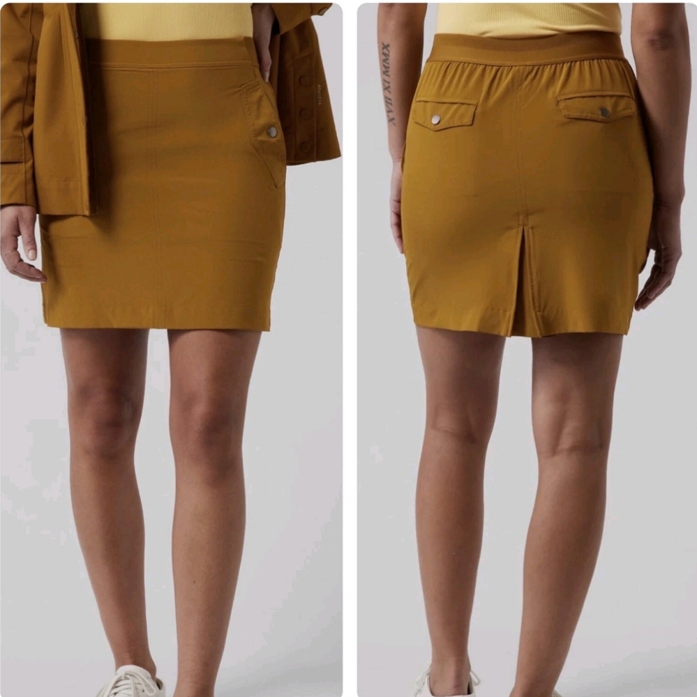 Athleta Vienna High Waist Snap Button Pocket Cargo Skort Skirt